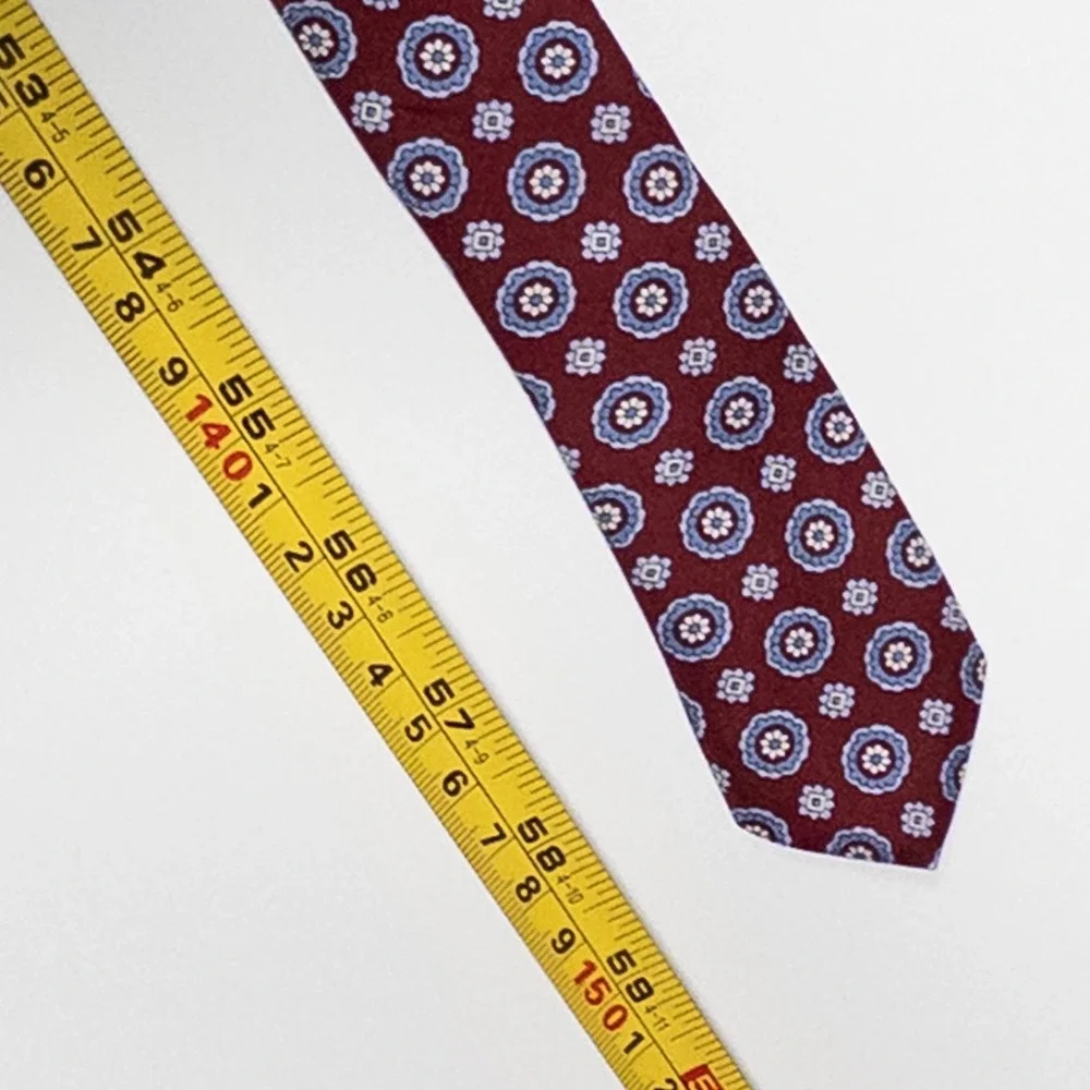 Brooks Brothers 346 Necktie Floral Medallion‎ Burgundy Silk Tie